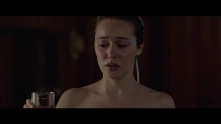 Alycia Debnam-Carey Nua - A Mão do Diabo (2014) HD 1080p Ver Online / Alycia Debnam-Carey - A Mão do Diabo