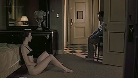 Molly Parker Nua - O Centro do Mundo (2001) HD 720p Ver Online
