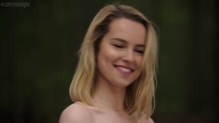 Bridgit Mendler - Pai do Ano (2018) HD 1080p Nua? Sensacional! Ver online / Бриджит Мендлер - Отец года