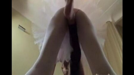 Ballerinas e Strapon lésbicas