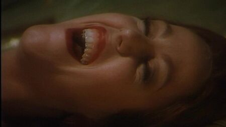 Stefania Sandrelli Nua - Caramelle (1995) HD 720p