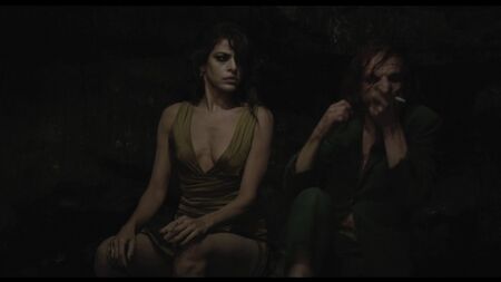 Eva Mendes Nua - Holy Motors (2012) HD 1080p Ver Online / Eva Mendes - Holy Motors