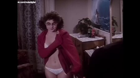 Diane Franklin Nua - À Segunda É de Vez (1984) - VHSrip - Ver Online