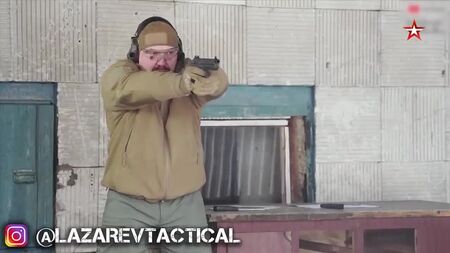 [Lazarev Tactical] PL-15 ou Udav – a nova pistola do exército – a substituta da PM? Canal de televisão Zvezda, programa «Otvorytyi Efir»