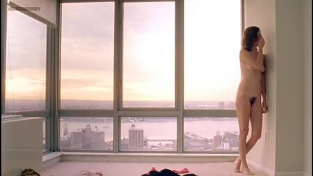 Julianne Nicholson (cenas de nudez de Julianne Nicholson em «Flannel Pajamas», 2006)
