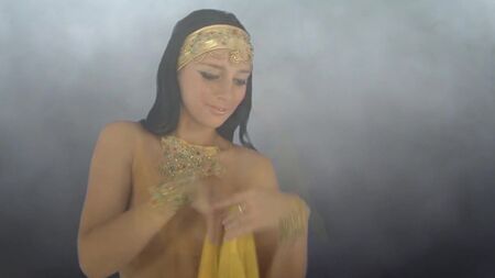 Dança Erótica - Beleza Oriental - HD