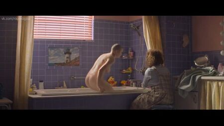 Joey King Nua e Sensual - The Act (2019) 1.ª temporada em HD 1080p - Ver Online