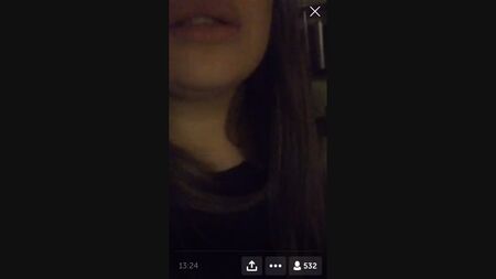 raparigas bêbadas a despirem-se no Periscope