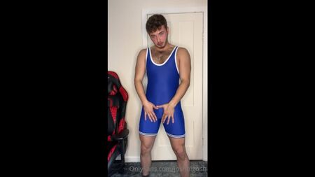 Joshbigosh [Pornografia gay no OnlyFans]