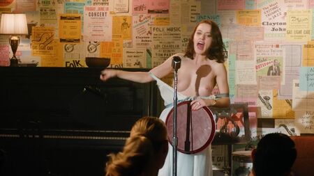Rachel Brosnahan, Kyla Walker nuas e sensuais - A Maravilhosa Sra. Maisel (2017) 1.ª temporada, 1.º episódio, HD 1080p