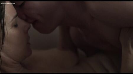 Rachel Griffiths Nua - Mammal (2016) + câmera lenta Ver Online / Rachel Griffiths - Mammal