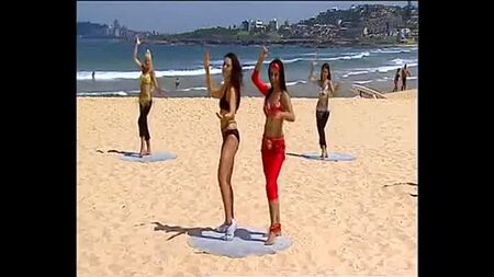 Aeróbica ao estilo australiano, dança do ventre e fitness para principiantes