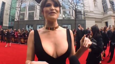 Desafio da Masturbação da Gemma Arterton