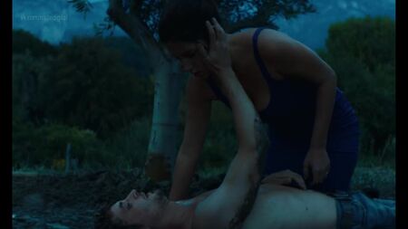 Adele (Adèle) Exarchopoulos - Revenir (2019) HD 1080p Nua? Sensual! Ver online / Adele Exarchopoulos - Revenir