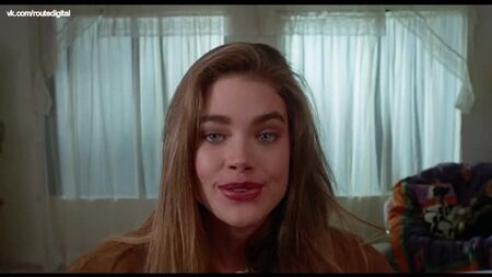 Denise Richards - Tammy e o T-Rex (1994) HD 720p Nua? Sensacional! Ver online