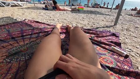 Foda na praia___os homens olham para mim 4.mp4