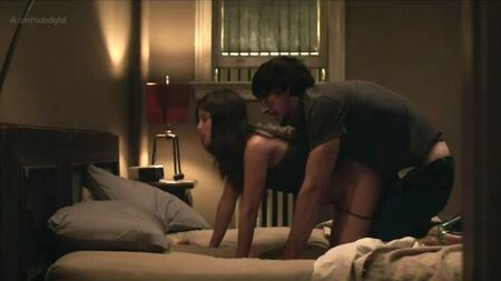 Shiri Appleby nua - Girls (2013) 2.ª temporada, episódio 9, 1440x810 - Ver online / Shiri Appleby - Girls