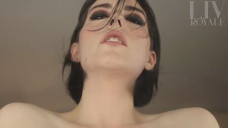 Liv Royale - Cum Inside Me (Dublagem em russo)
