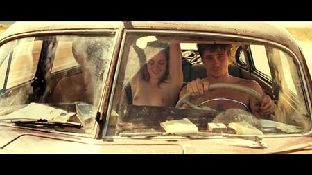 Cenas de sexo em topless com Kristen Stewart em «On the Road»
