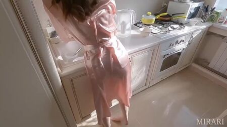 [ZOLOTOV PORN] Começou o dia com o meu pénis e, no final, ficou com a boca cheia de esperma; sexo, porno russo, broche, Pornhub, sexo, Pornhub 18+