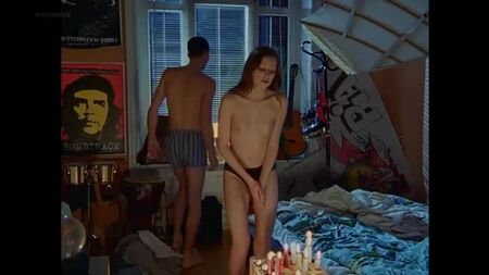 Alexandra Maria Lara Nude - Caramba, Pia! (1996) Ver online