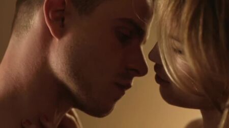 Cody Horn - Dead Hands (2010) HD 720p Nude? Quente! Ver online / Cody Horn - Mãos Mortas