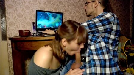 Vídeo pornográfico: jovens russas deram uma surra numa cazaque
