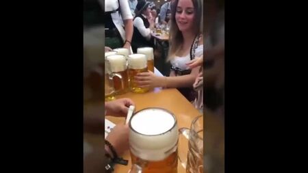 Compilação da Oktoberfest alemã, loucura, sexo, thot, amador, festa, festa, porno alemão, sexo bêbado, bêbada