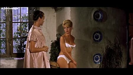 Brigitte Bardot Nua - A Noite em que o Céu Caiu (1958) Ver Online