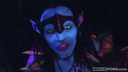 [MoviePorn] Zoe Saldana — Porndora [Avatar _Аватар, 2009] [POV, Sexo sem limites, Uniforme]