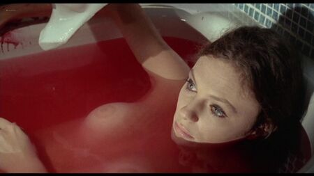 Jacqueline Bisset, Barbara Parkins nuas - A Valsa de Mefisto (1971) HD 1080p Blu-ray
