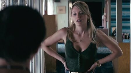 Leila George, Jasper Polish - Animal Kingdom, 6.ª temporada, episódio 6 (2022) HD 1080p. Nua? Sensual! Ver online