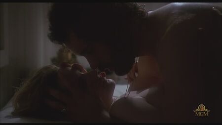 Jennifer Jason Leigh nua - Rush (1991) HDTV 1080i Ver online