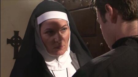 Cena 4 de «Bad Nun». Magdalene St. Michaels, Tyler Nixon