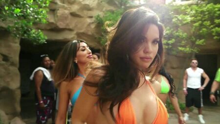 Tawny Jordan: Mamas grandes em alta definição