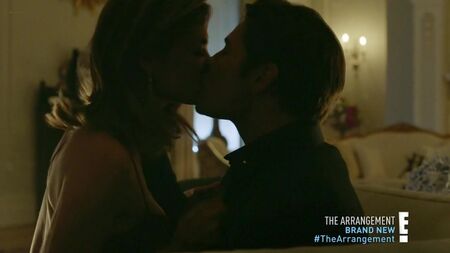 Christine Evangelista Nua - The Arrangement (2017) HDTV 720p