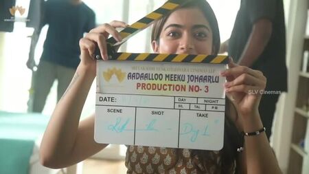 Produção de «Aadavallu Meeku Johaarlu» – Sharwanand, Rashmika Mandanna – Tirumala Kishor