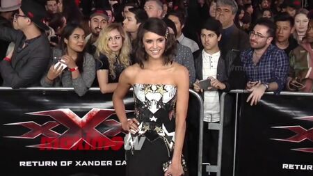 Nina Dobrev na estreia de «xXx: O Regresso de Xander Cage» em Los Angeles