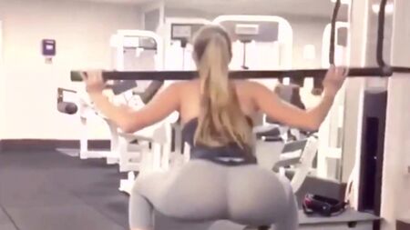 Vídeo da Amanda Lee no Instagram e no Facebook
