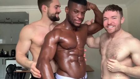 Daniel Shoneye, Gabriel Cross e Griffin Barrows [OnlyFans Gay]