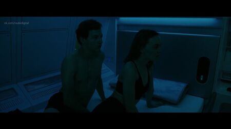Lily-Rose Depp, Chante Adams - Voyagers (2021) HD 1080p Nua? Sensual! Ver / Lily-Rose Depp, Chante Adams - Viajantes
