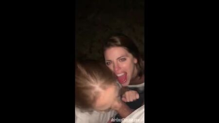 [Onlyfans] Adriana Chechik e Megan Rain - broche em público, ejaculação facial