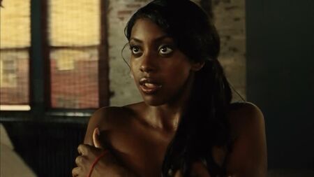Condola Rashad nua (coberta) - 30 Beats (2012) HD 1080p Ver online / Condola Rashad - 30 Beats