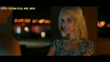 Isabel Lucas - The Loft (EUA 2014)