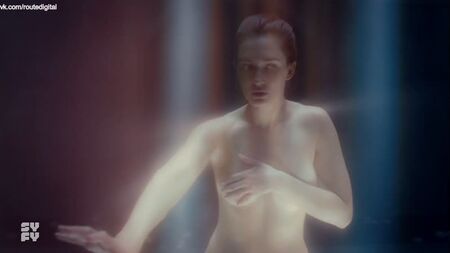 Kat Barrell nua, Dominique Provost Chalkley - Wynonna Earp (2020) 4.ª temporada, 2.º episódio em HD 1080p - Ver online