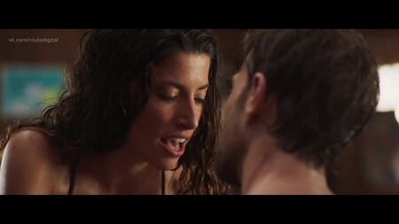 Tania Raymonde - Deep Blue Sea 3 (2020) HD 1080p Nua? Sensual! Ver online / Tania Raymonde - Deep Blue Sea 3